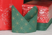 Piros �s z�ld, kar�csonyi mint�s textilhat�s� pap�rszalv�t�k