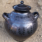 Nádudvari fekete
kerámia